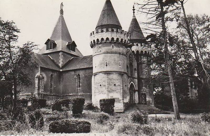 http://www.sacrescoeursmormaison.org/wp-content/uploads/2021/02/25-La-chapelle.jpg