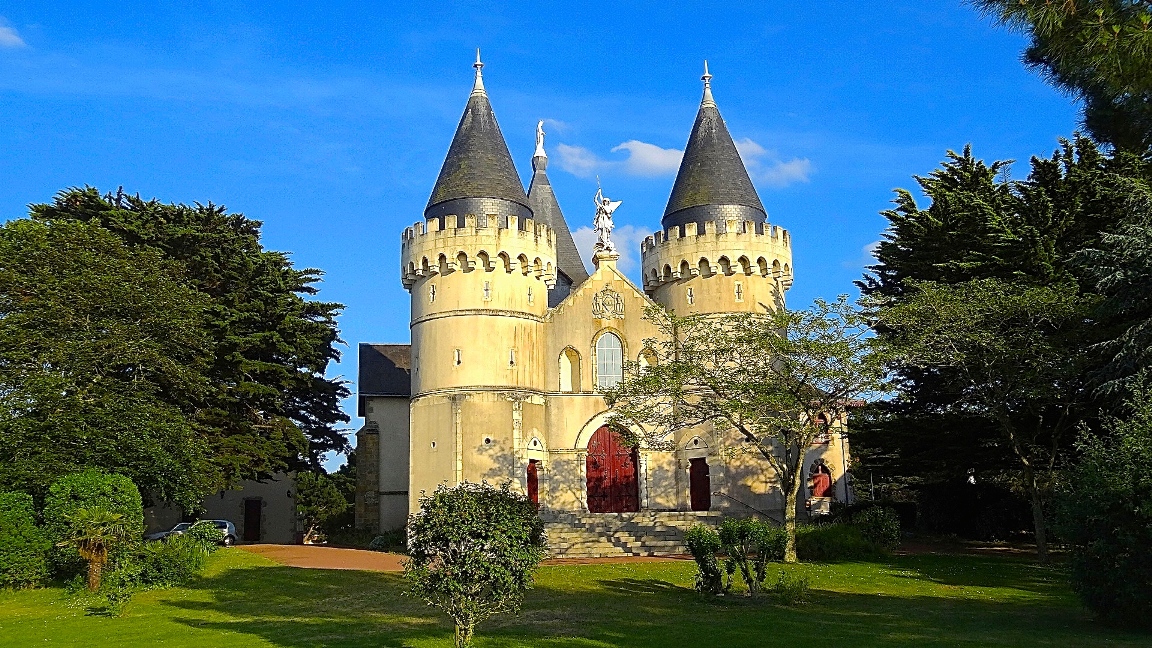 http://www.sacrescoeursmormaison.org/wp-content/uploads/2021/02/29-La-chapelle.jpg