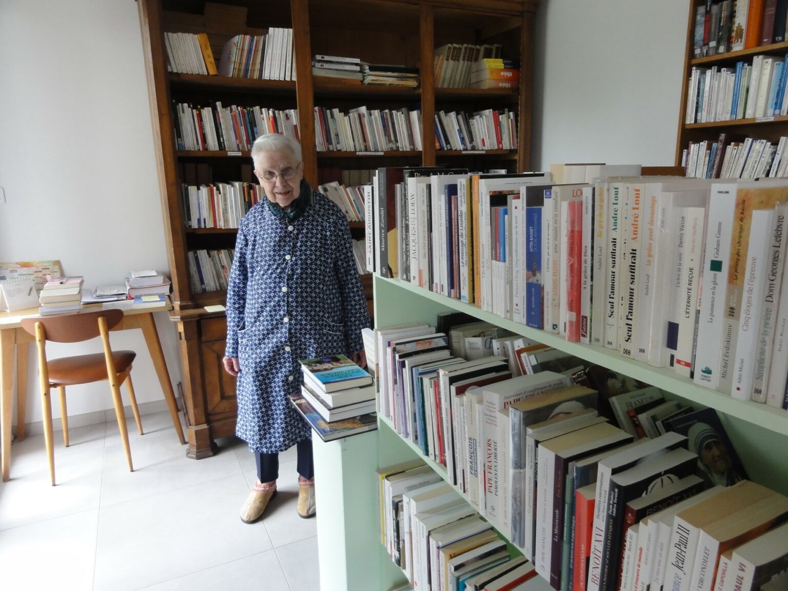 Quelques flashes sur la bibliothèque des Brouzils (France) Soeurs des