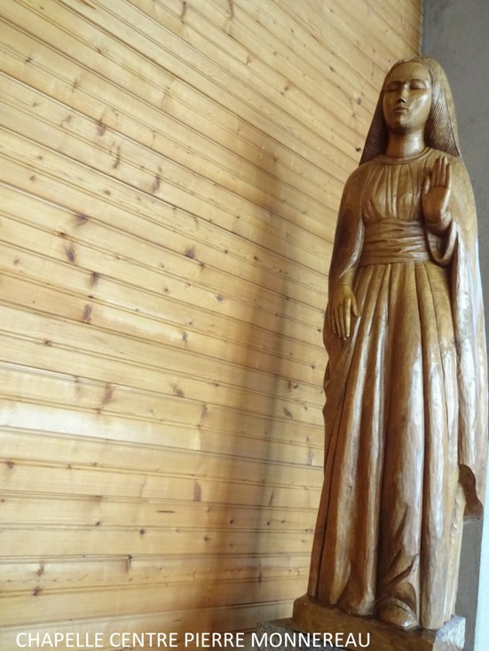 https://www.sacrescoeursmormaison.org/wp-content/uploads/2021/08/CHAPELLE-CPM.jpg