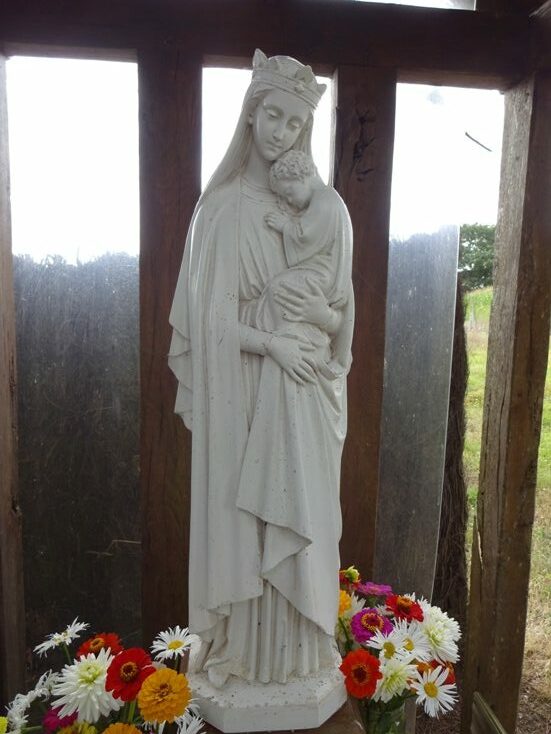 https://www.sacrescoeursmormaison.org/wp-content/uploads/2021/08/ND-DE-LA-TENDRESSE-1-rotated-e1629447552301.jpg