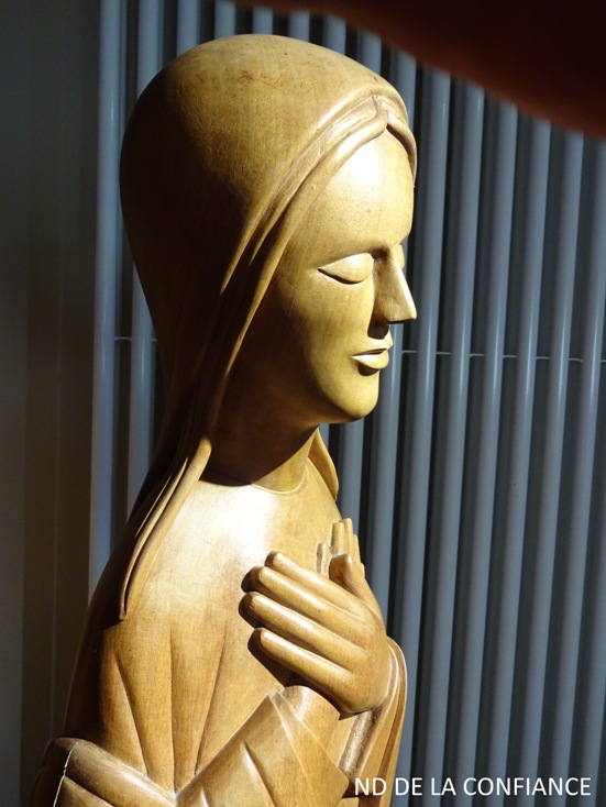 https://www.sacrescoeursmormaison.org/wp-content/uploads/2021/08/ND-DE-LINTERIORITE-2.jpg