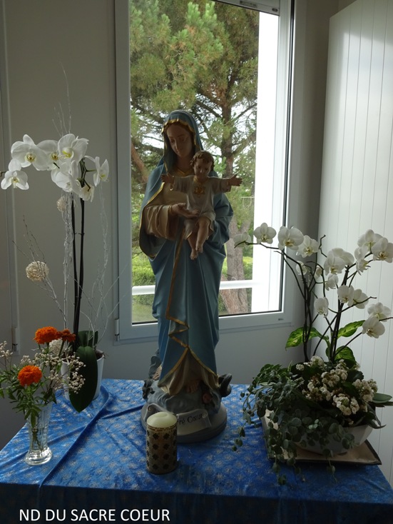 https://www.sacrescoeursmormaison.org/wp-content/uploads/2021/08/ND-DU-SACRE-COEUR.jpg