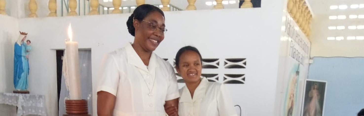 Soeur Charlène s’exprime après ses voeux définitifs (Madagascar) Soeur Charlène s’exprime après ses voeux définitifs (Madagascar)
