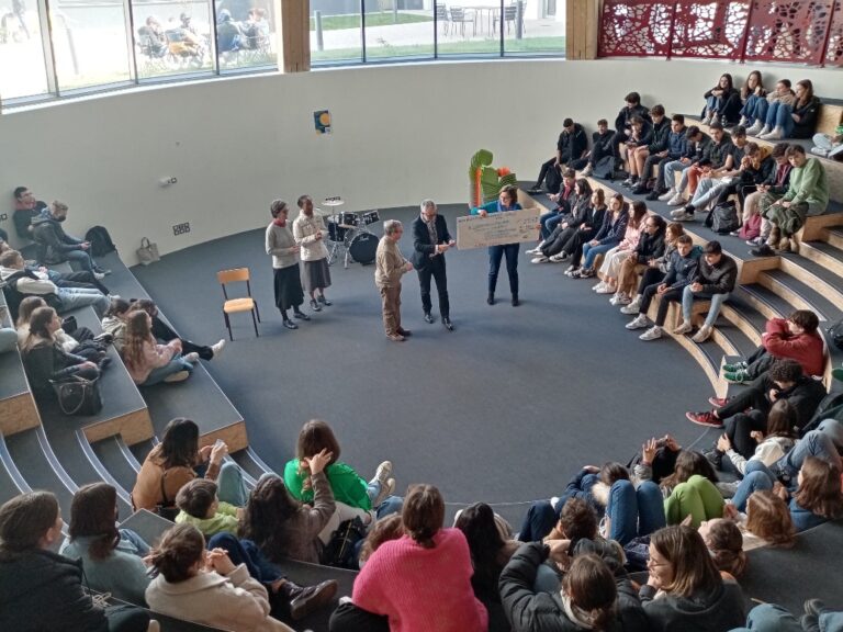 Bol de Riz au lycée St François d’Assise La Roche sur Yon (France