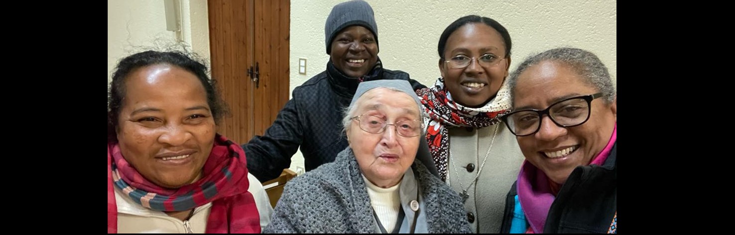 Une belle visite du Conseil de Congrégation à Fontenay (France) Une belle visite du Conseil de Congrégation à Fontenay (France)
