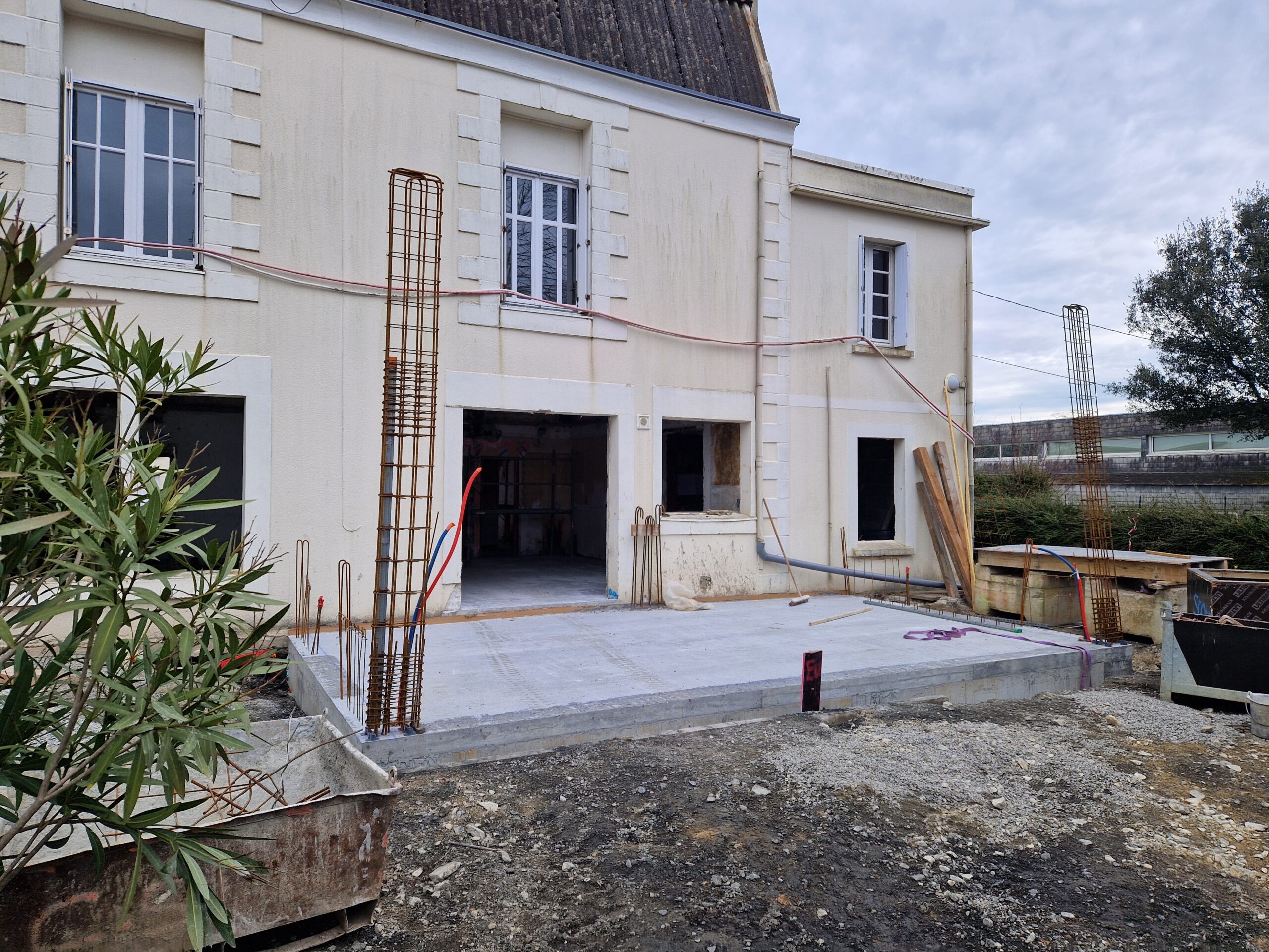 https://www.sacrescoeursmormaison.org/wp-content/uploads/2025/04/extension-MAison-Cte-scaled.jpg