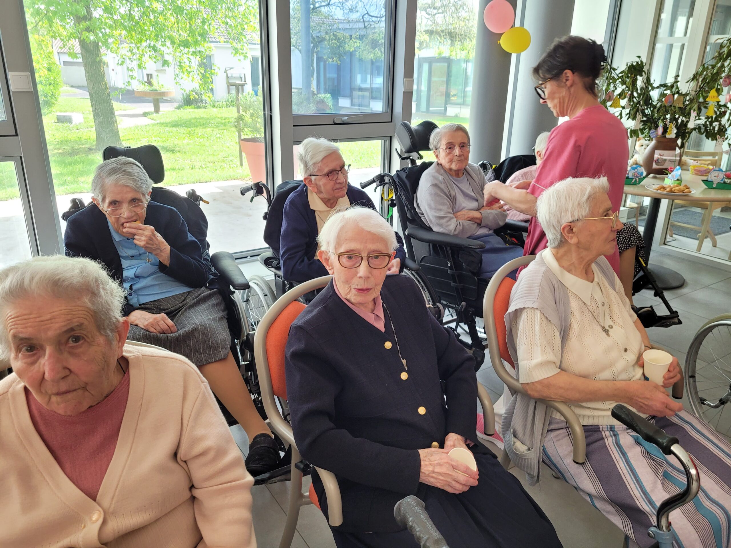 https://www.sacrescoeursmormaison.org/wp-content/uploads/2025/06/20250422_155923-scaled.jpg