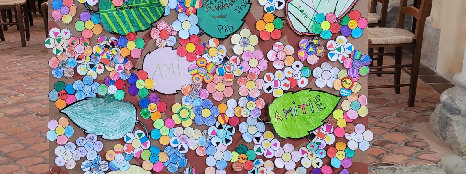 Célébration de Pâques avec les enfants de l’école St Louis de Mormaison (France)