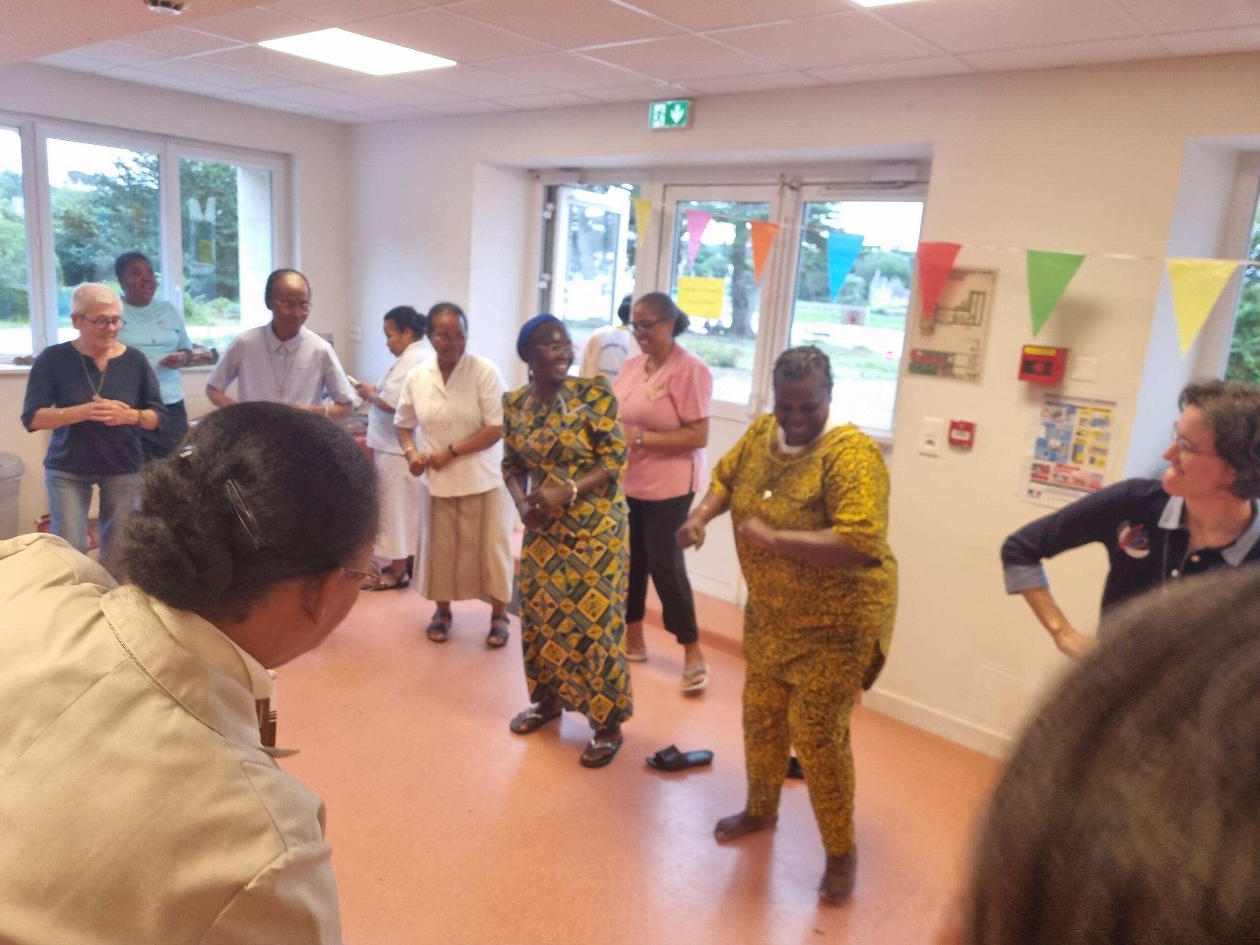 https://www.sacrescoeursmormaison.org/wp-content/uploads/2025/07/20250722_203124-scaled.jpg
