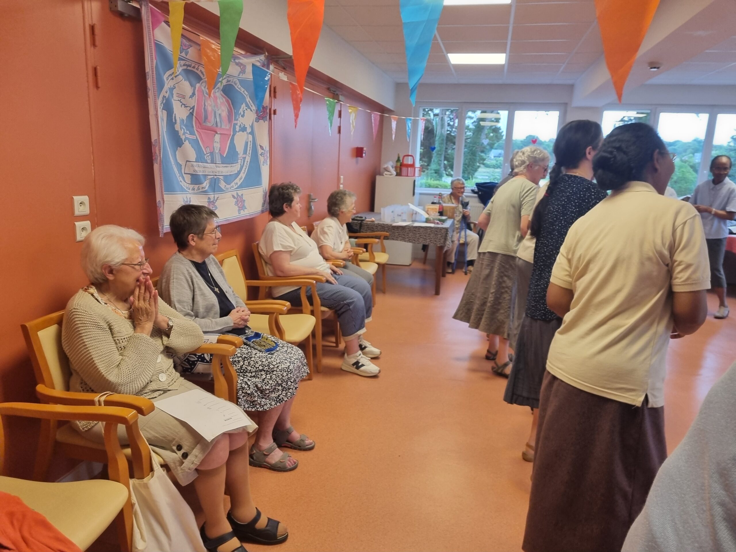 https://www.sacrescoeursmormaison.org/wp-content/uploads/2025/07/20250722_203137-scaled.jpg