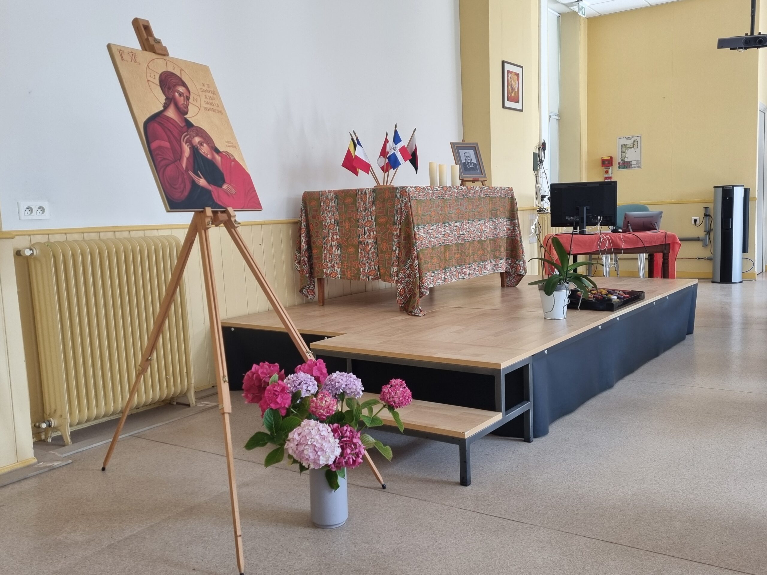 https://www.sacrescoeursmormaison.org/wp-content/uploads/2025/07/20250723_100059-scaled.jpg