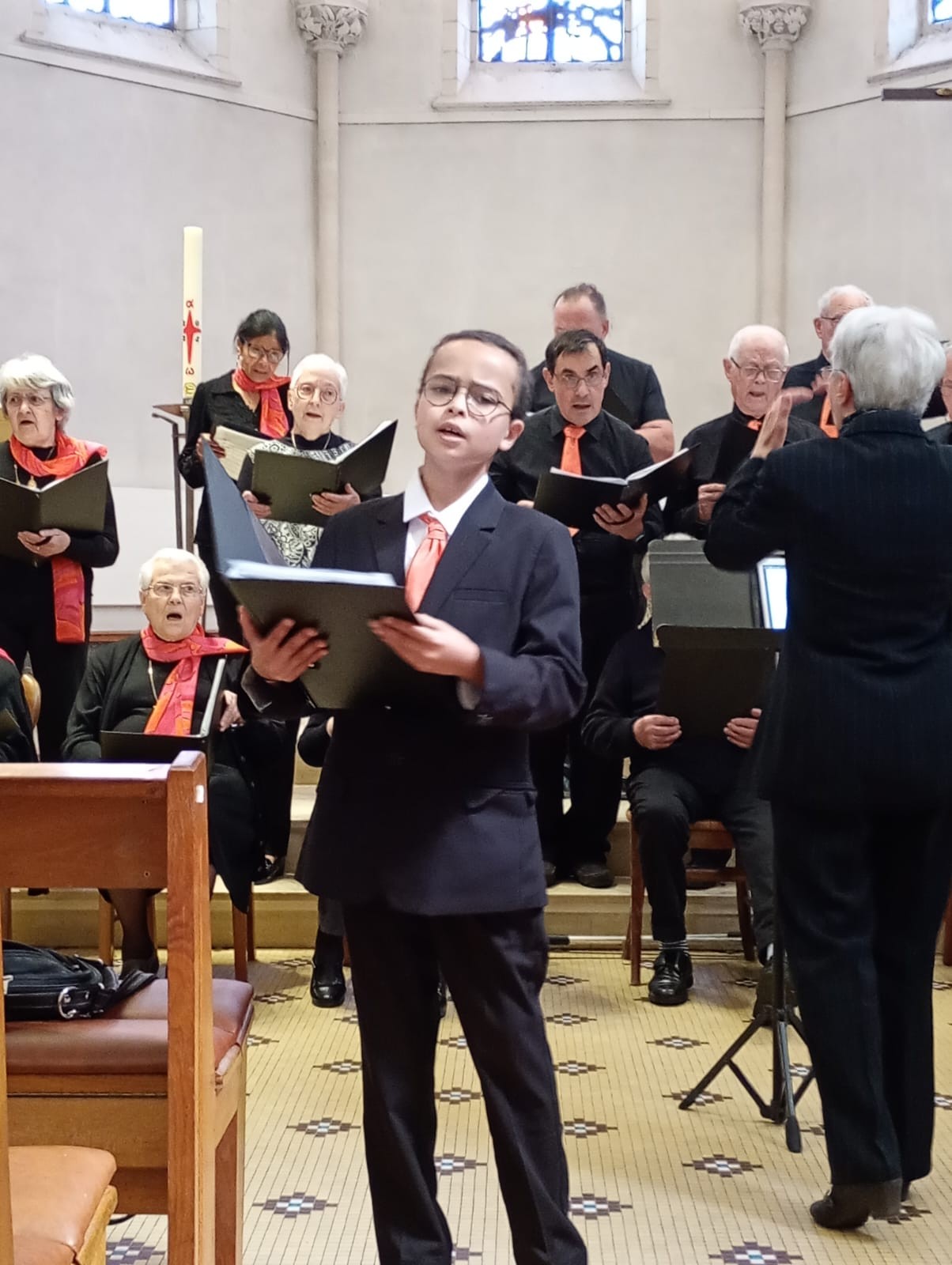https://www.sacrescoeursmormaison.org/wp-content/uploads/2025/08/chorale1.jpg