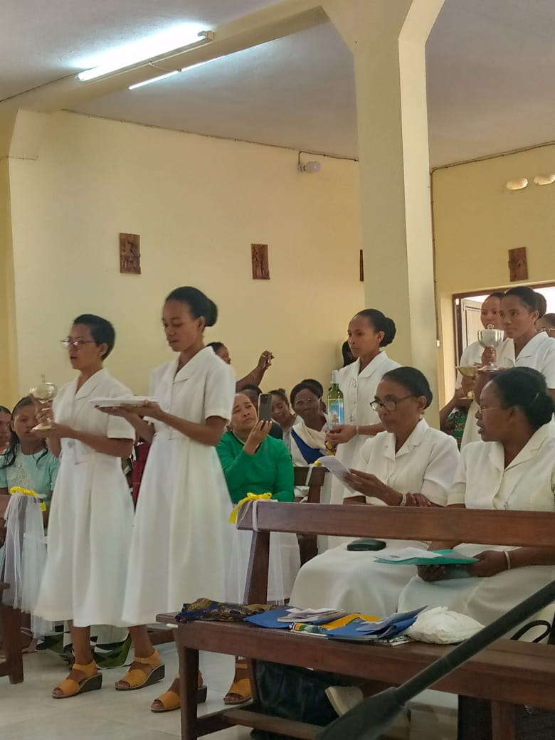 https://www.sacrescoeursmormaison.org/wp-content/uploads/2025/09/IMG-20250901-WA0014.jpg