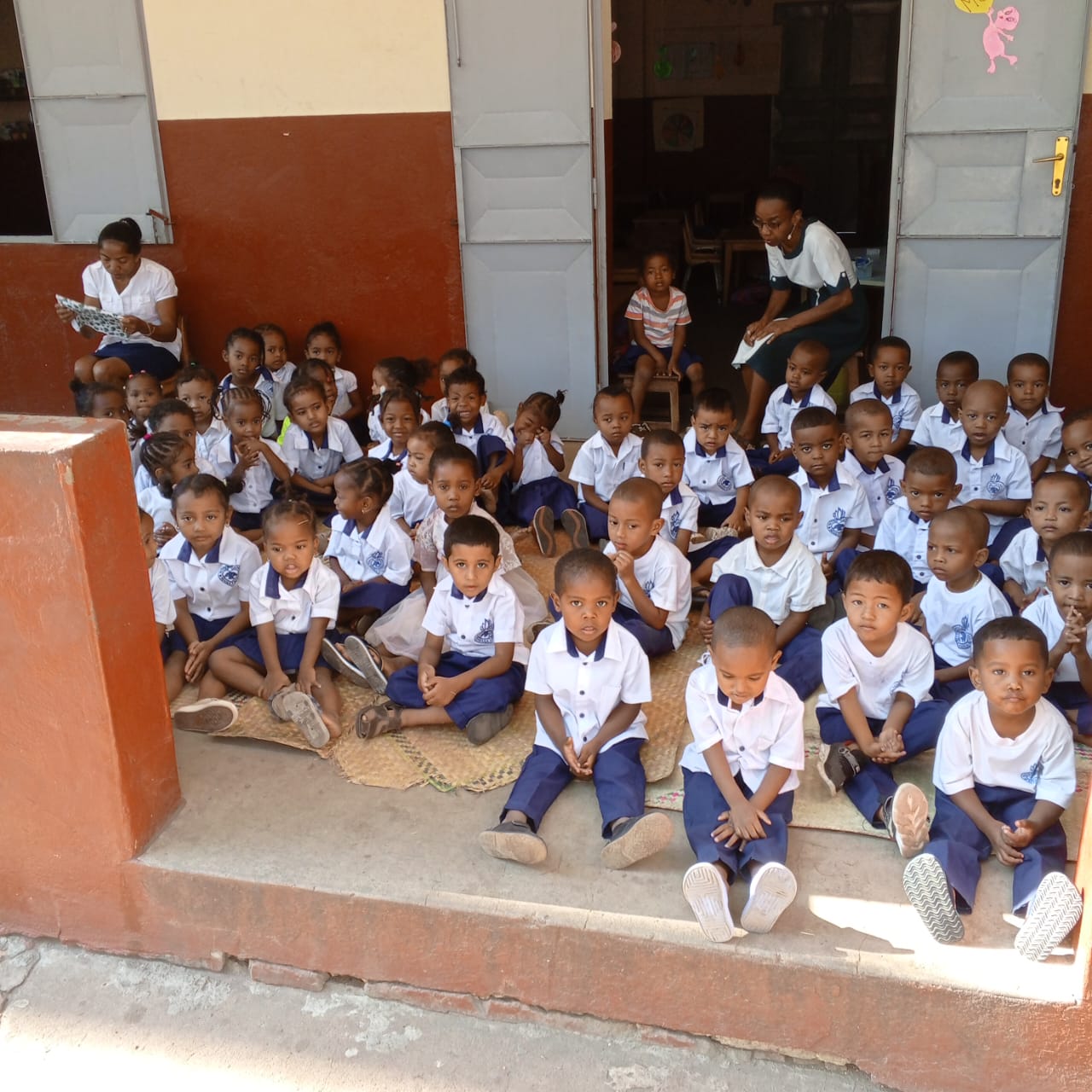 https://www.sacrescoeursmormaison.org/wp-content/uploads/2025/10/IMG-20250925-WA0003.jpg