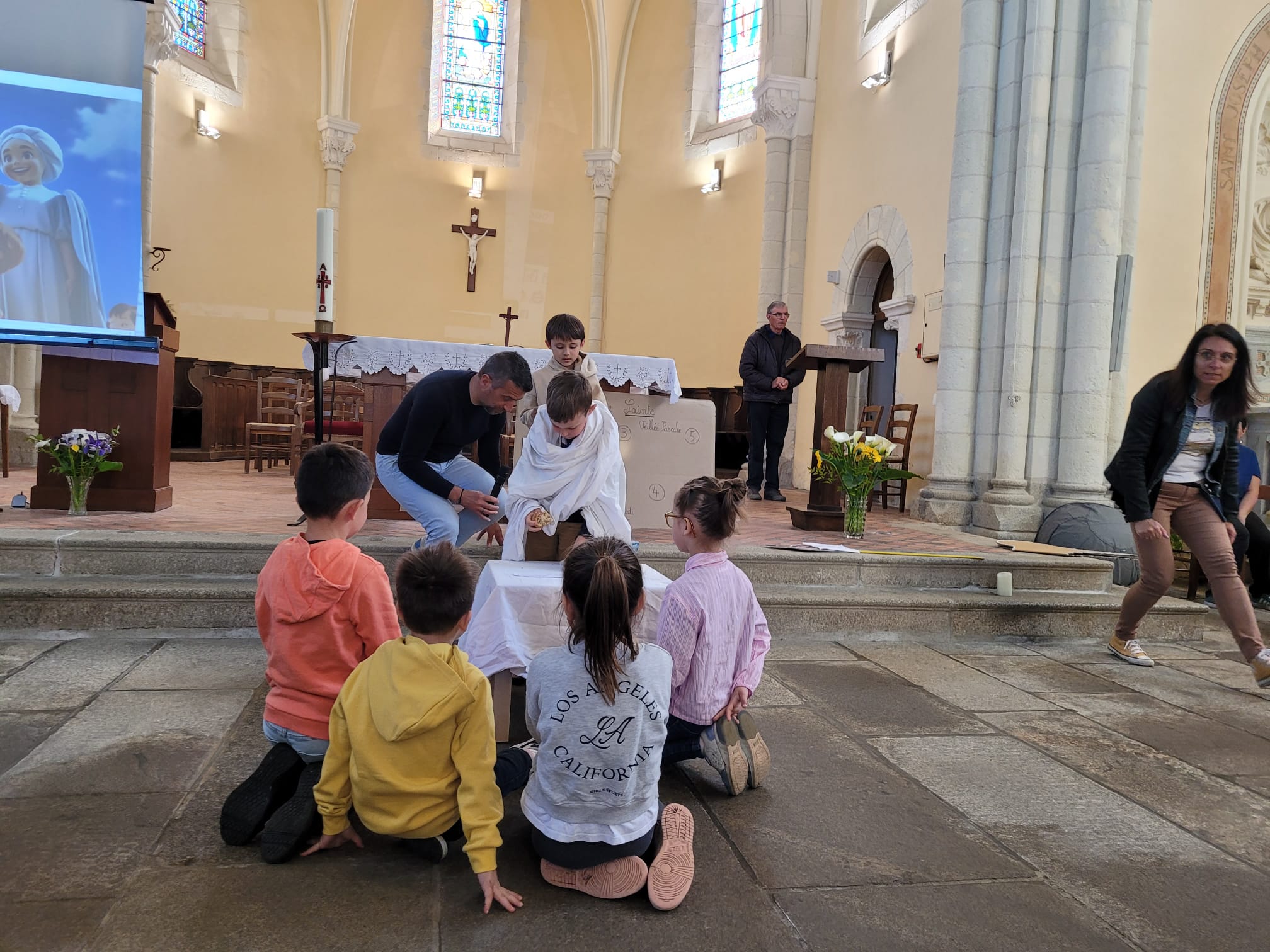 https://www.sacrescoeursmormaison.org/wp-content/uploads/2026/07/WhatsApp-Image-2026-07-17-at-06.41.29-6.jpeg